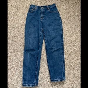 Levi’s 550 Vintage Mom Jeans